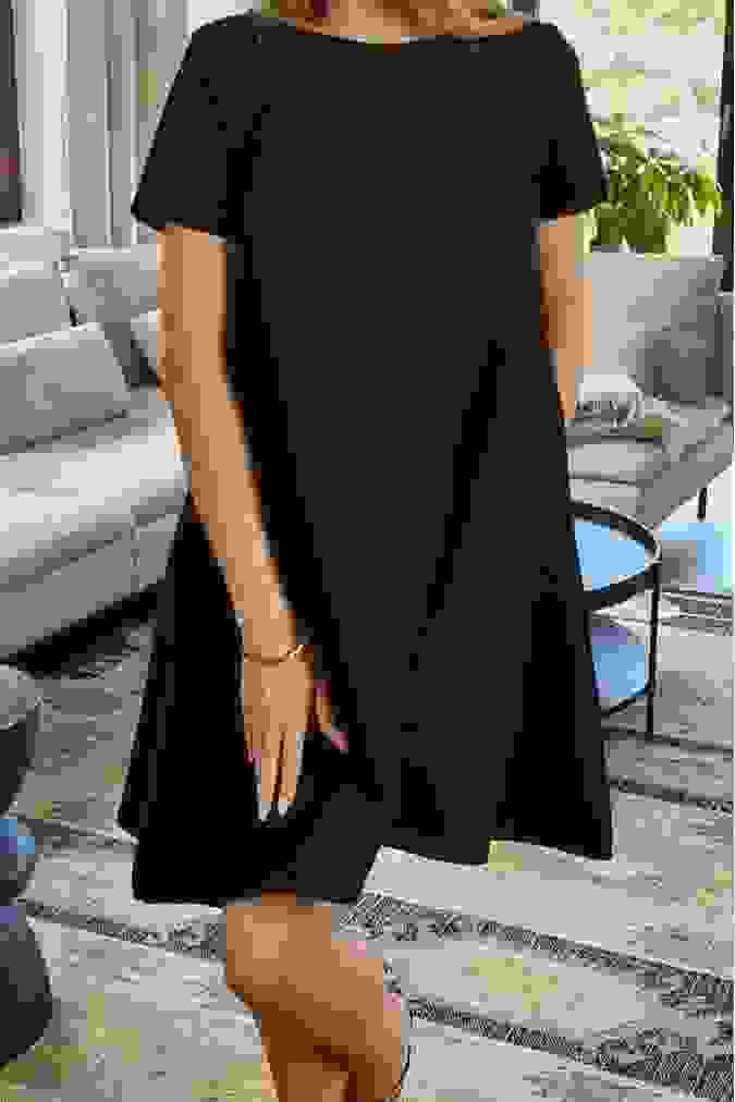 Sukienka 0253 gładka trapezowa BARI czarna